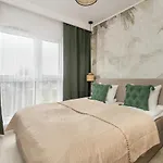 Tasteful Beige With Parking By Renters Apartment *