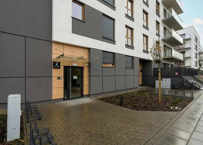 Tasteful Beige With Parking By Renters * Poznan