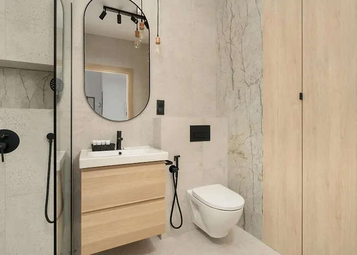 Tasteful Beige With Parking By Renters *